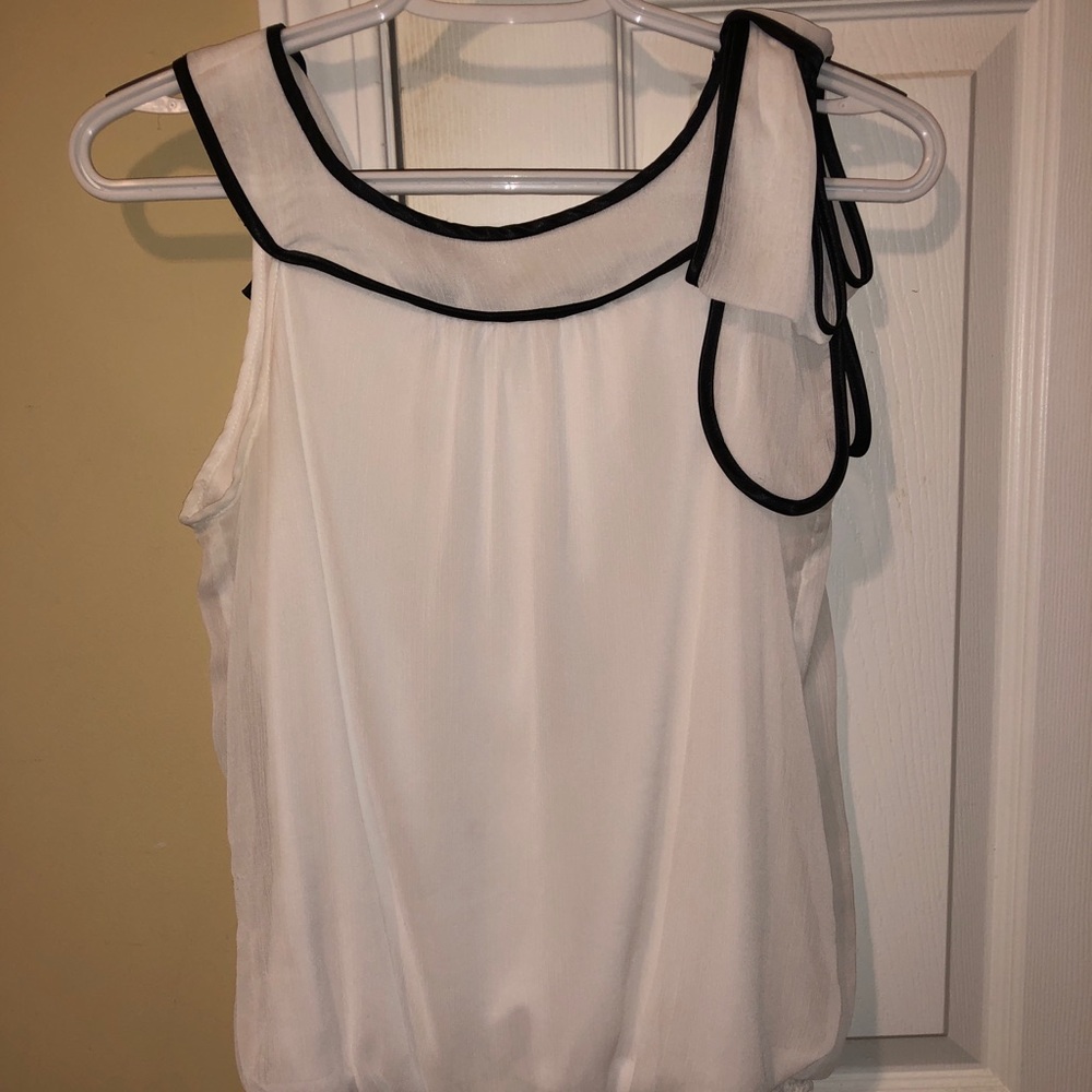 Women’s BCX White Dressy Blouse (M)